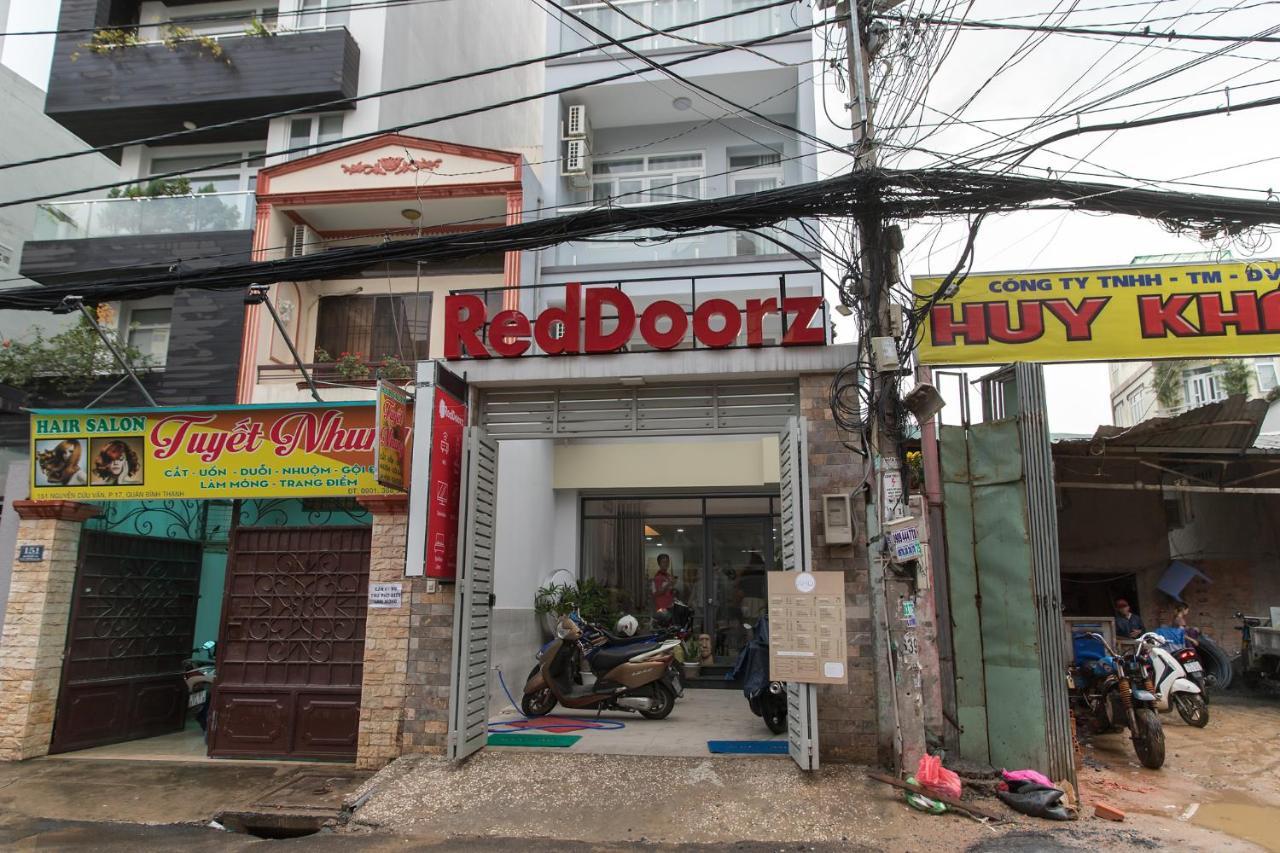 Reddoorz Near Saigon Zoo Hotel Ho Chi Minh City Exterior photo